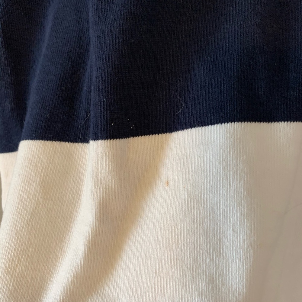 Hooded Rugby - Picture 5 of 6